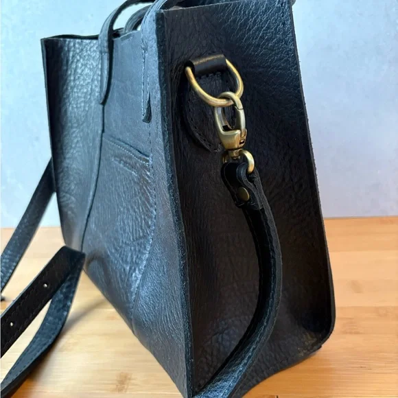 NEW ~PORTLAND LEATHER GOODS~ Lola Crossbody Tote in Black Leather - Picture 5 of 9